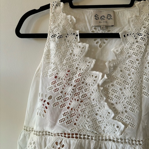 SEA NY White Eyelet Crochet V Neck Wrap Style Tank Top Peplum Sleeveless Sz 4 - Picture 2 of 4